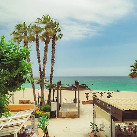 Seahomes Vacations - Seafront Brand New With Pkg Blanes